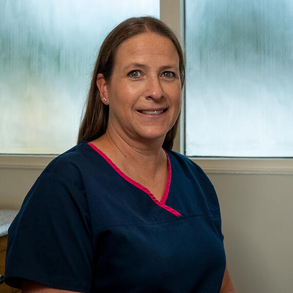 Lindsay Briner, Front Office